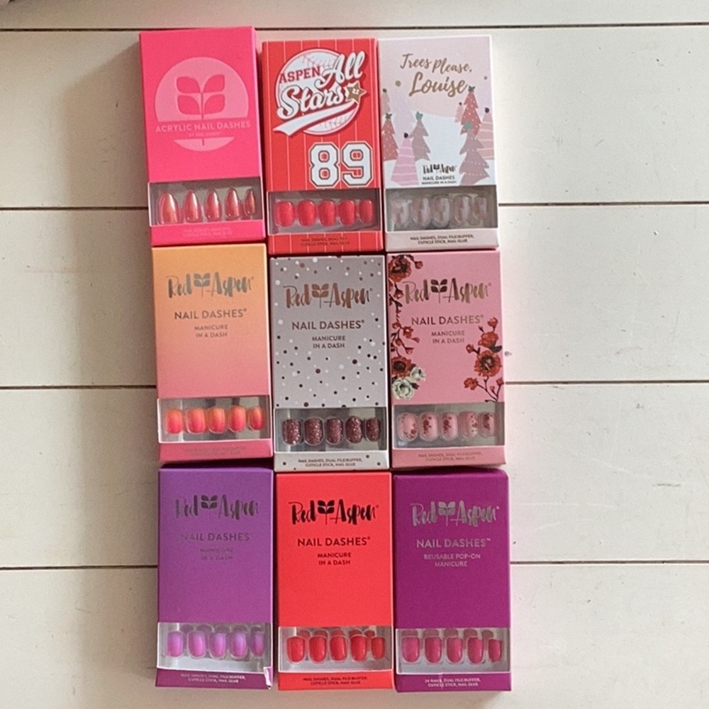 Red Aspen Nail Dashes Collection - Multicolor Designs